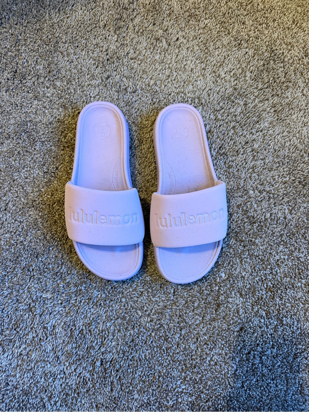 lululemon athletica women’s purple Slide Sandals Size 7